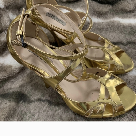 Bottega gold heels - Picture 2 of 6